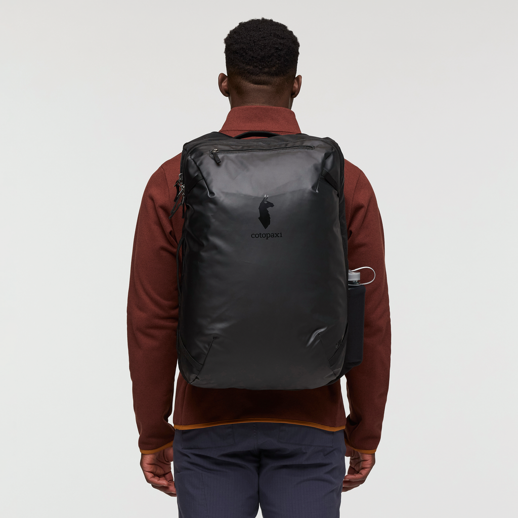 Allpa 42L Travel Pack, Cotopaxi Black