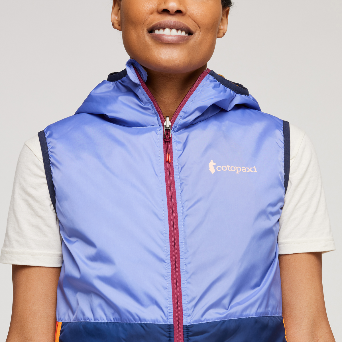 Teca Cálido Reversible Hooded Vest - Women's
