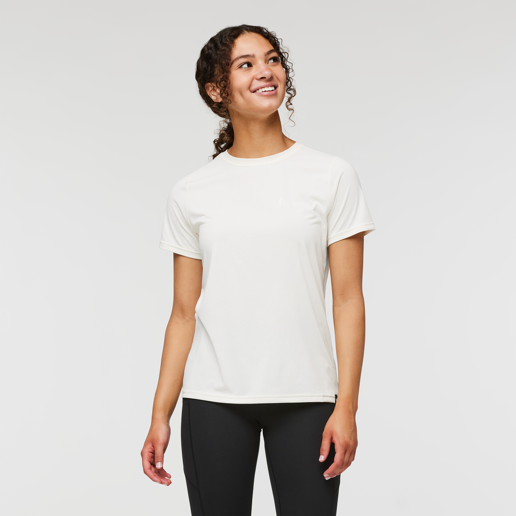 Fino Tech Tee - Women's, Bone, Model London