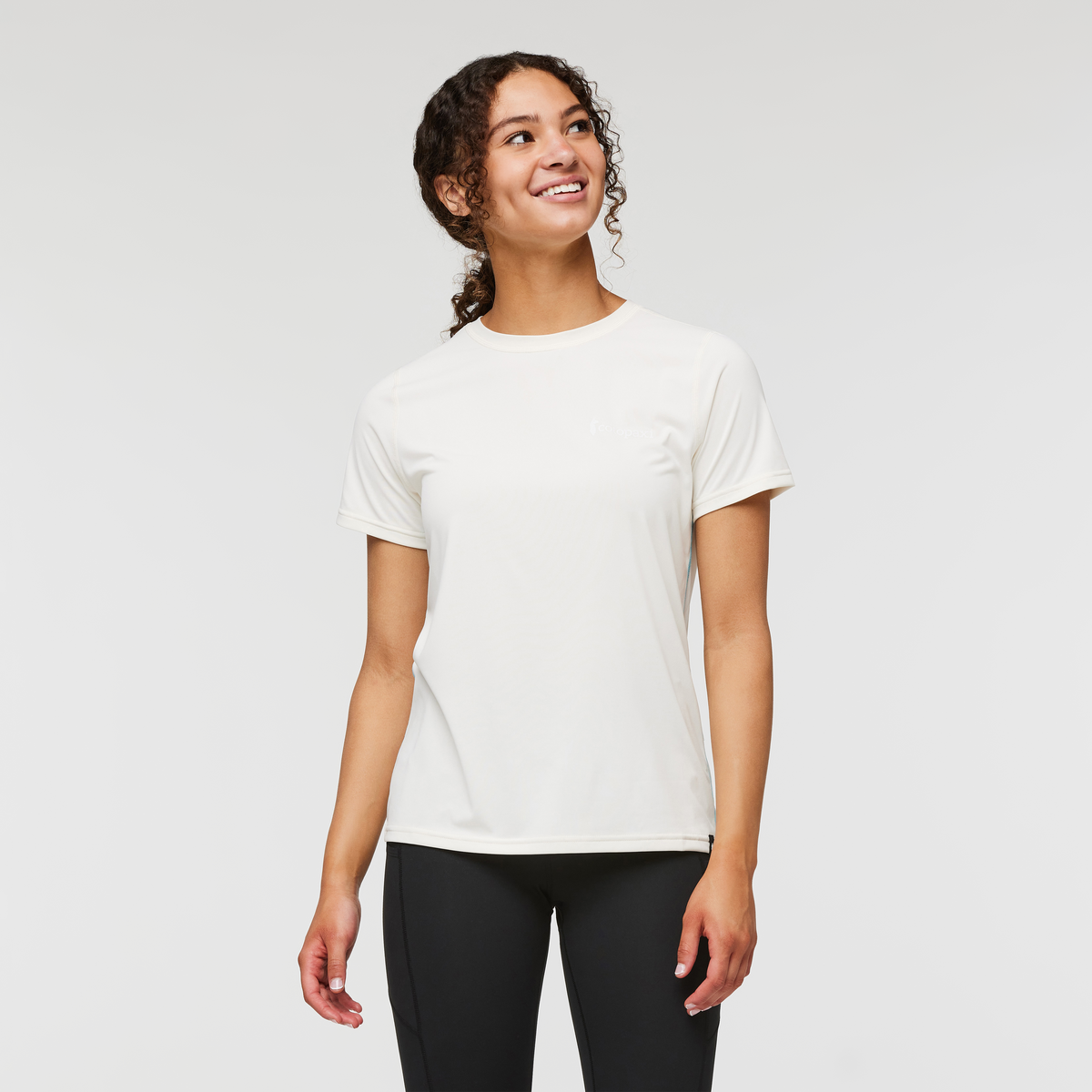 Fino Tech Tee - Women's, Bone, Model London